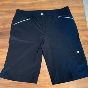 Zenergy by Chicos golf short, blk, EUC, sz 14/L